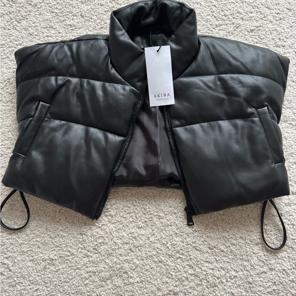 AKIRA Black Cropped Puffer Jacket